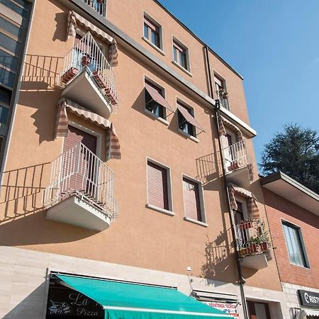 Apartament Bed&Coffee Milano Zewnętrze zdjęcie