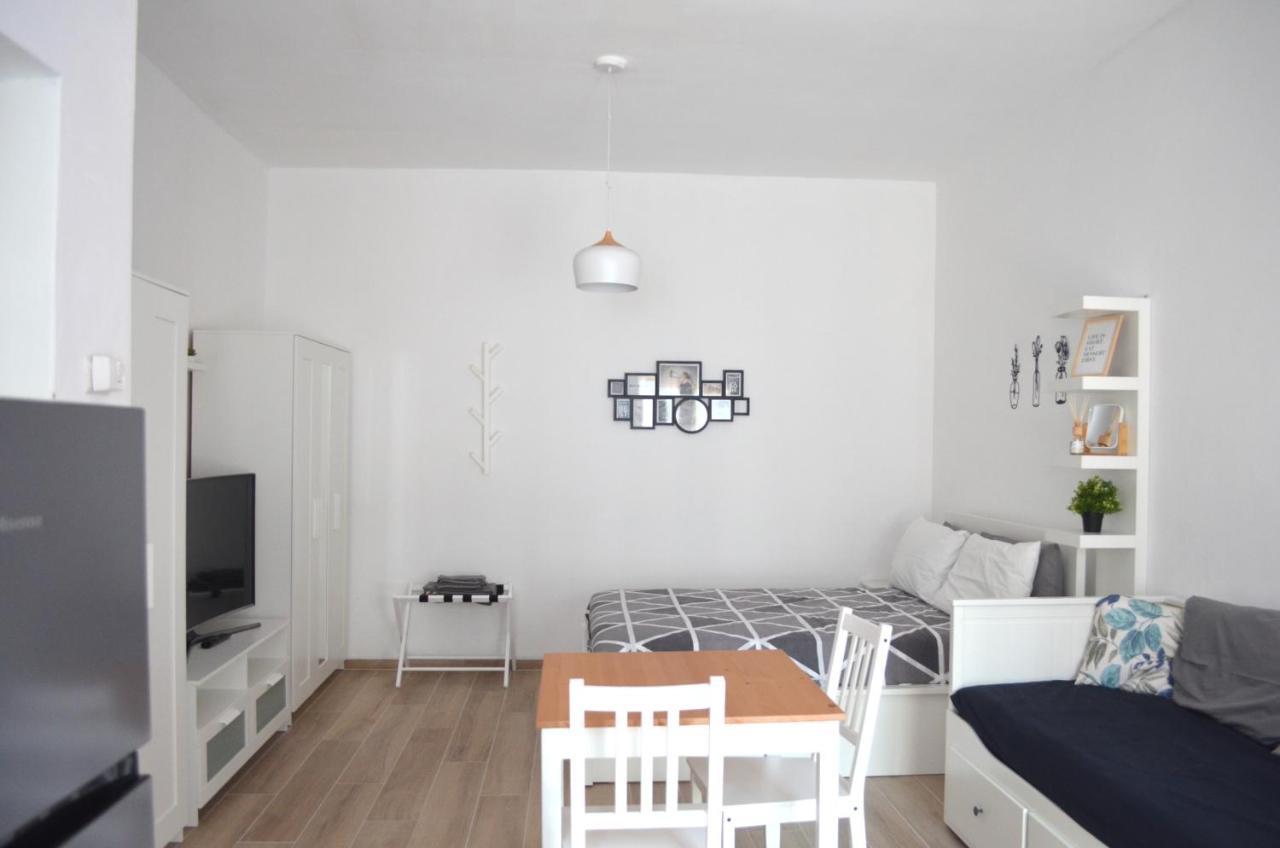 Apartament Bed&Coffee Milano Zewnętrze zdjęcie