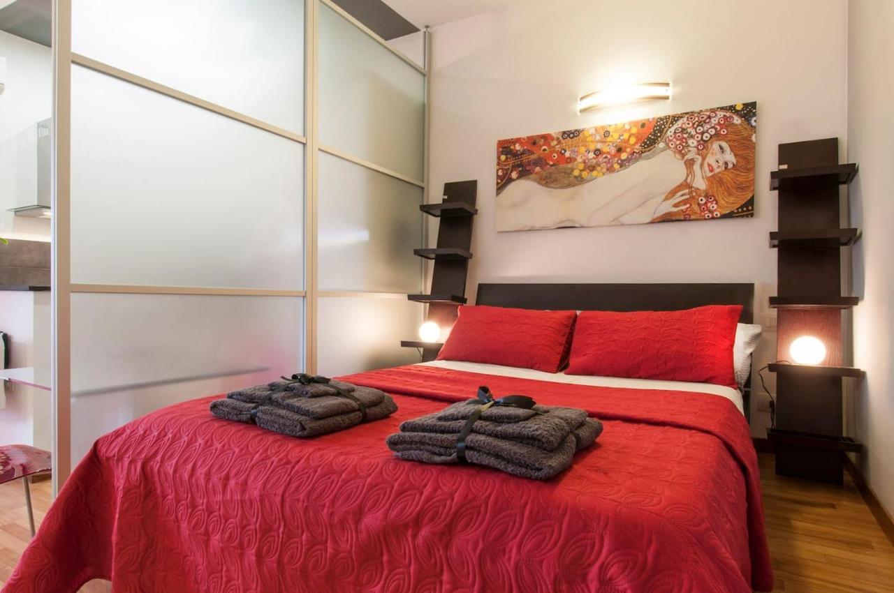 Apartament Bed&Coffee Milano Zewnętrze zdjęcie