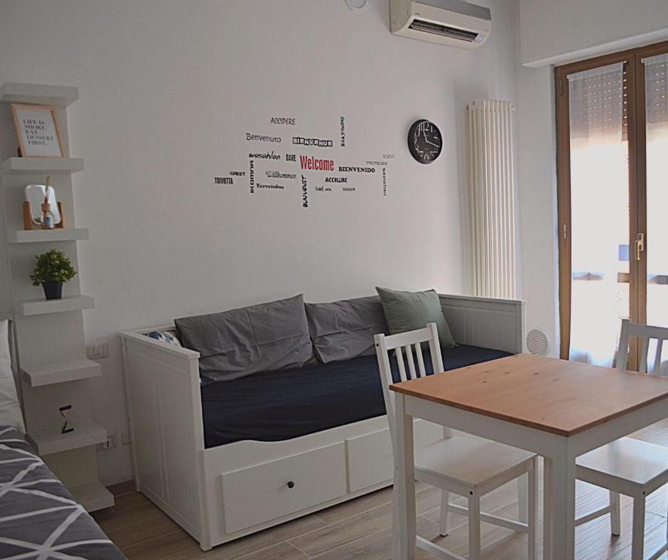 Apartament Bed&Coffee Milano Zewnętrze zdjęcie