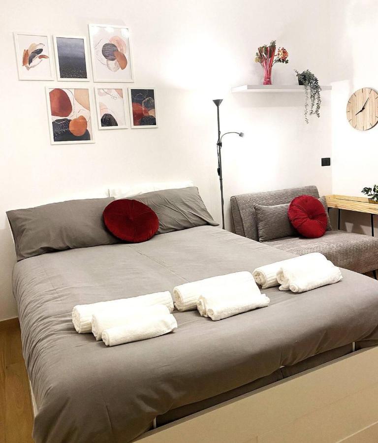 Apartament Bed&Coffee Milano Zewnętrze zdjęcie